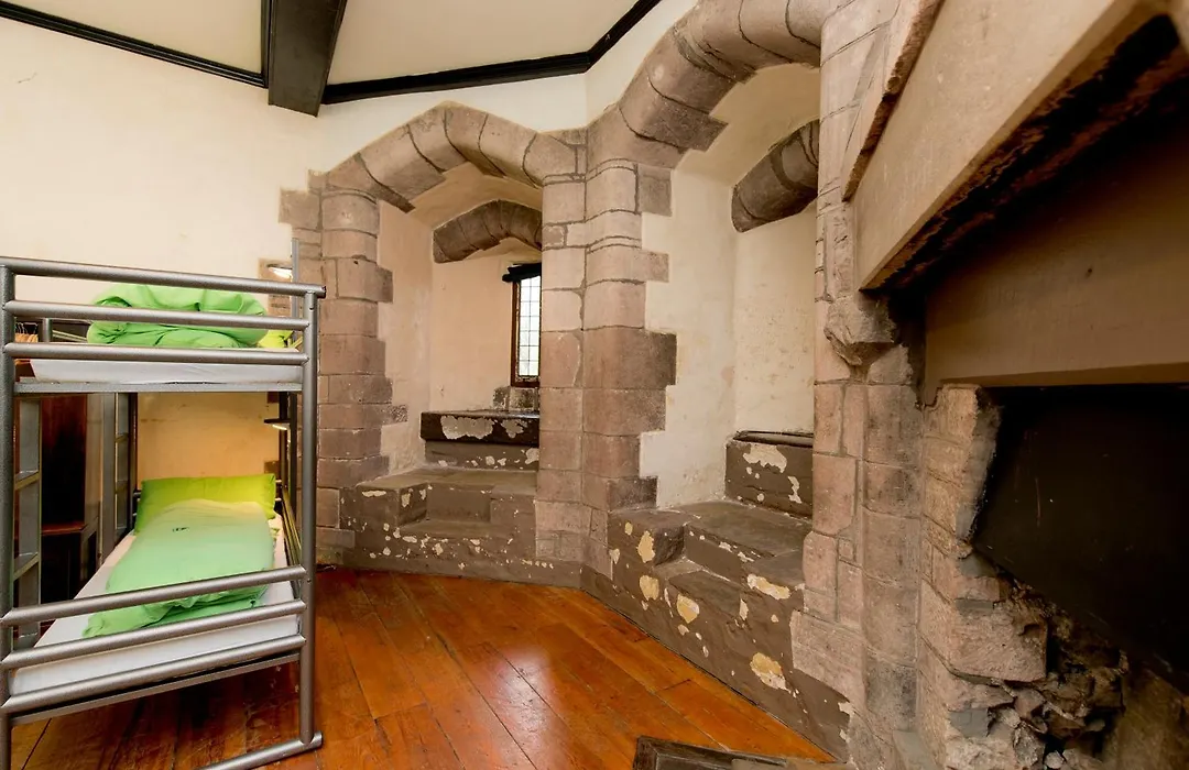 Yha St Briavels Castle-1